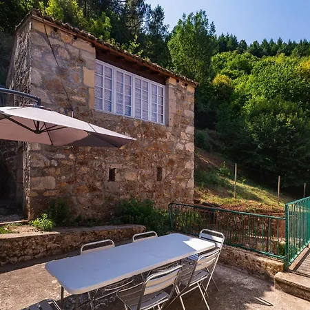 Mas Le Manoulier * Saint-Sauveur-de-Montagut